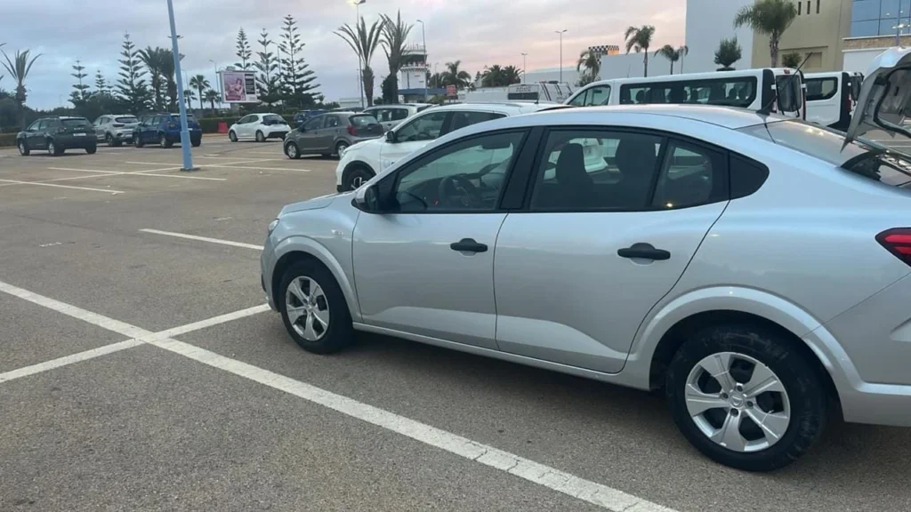 Location Dacia Logan à Essaouira Aéroport