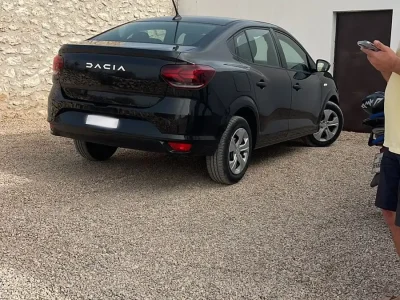 Location Dacia Logan à Essaouira Aéroport